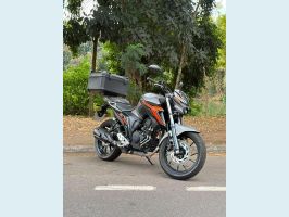 YAMAHA FZ25 FAZER