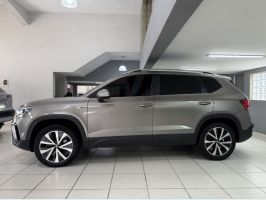 VOLKSWAGEN TAOS