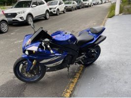 YAMAHA YZF R-1