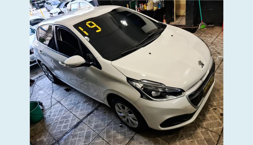 PEUGEOT 208 1.2 ACTIVE 12V FLEX 4P MANUAL - BRANCO - 2019 Foto 1 (Grande)