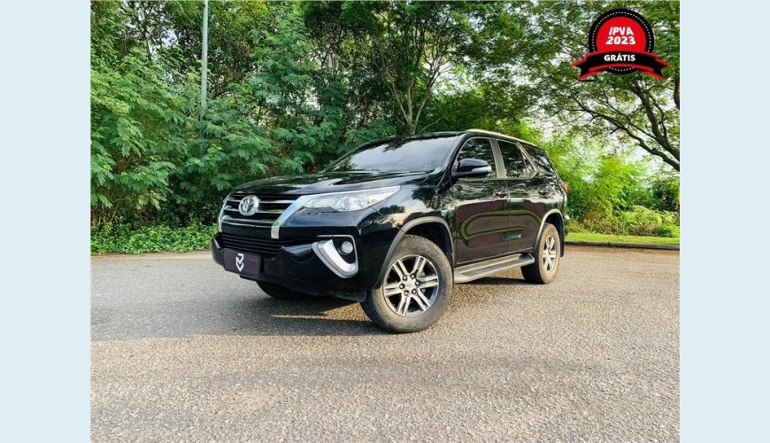 TOYOTA HILUX SW4 2.7 SR 4X2 16V FLEX 4P AUT. - N/D - 2017 Foto 1 (Grande)