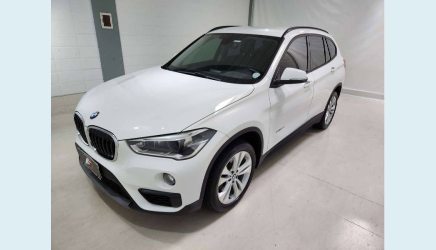 BMW X1 2.0 16V TURBO ACTIVEFLEX SDRIVE20I 4P AUT. - BRANCO - 2016 Foto 1 (Grande)
