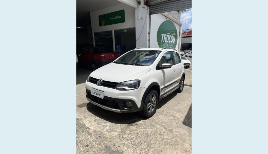 VOLKSWAGEN CROSSFOX 1.6 MI FLEX 8V 4P MANUAL - BRANCO - 2012 Foto 1 (Grande)