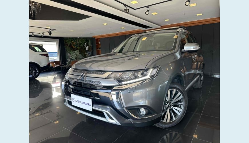MITSUBISHI OUTLANDER 3.0 MIVEC V6 HPE-S AWD AUT. - N/D - 2020 Foto 1 (Grande)