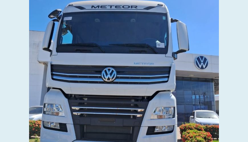 VOLKSWAGEN METEOR 29.530 6X4 2P (DIESEL)(E6) - BRANCO - 2025 Foto 1 (Grande)