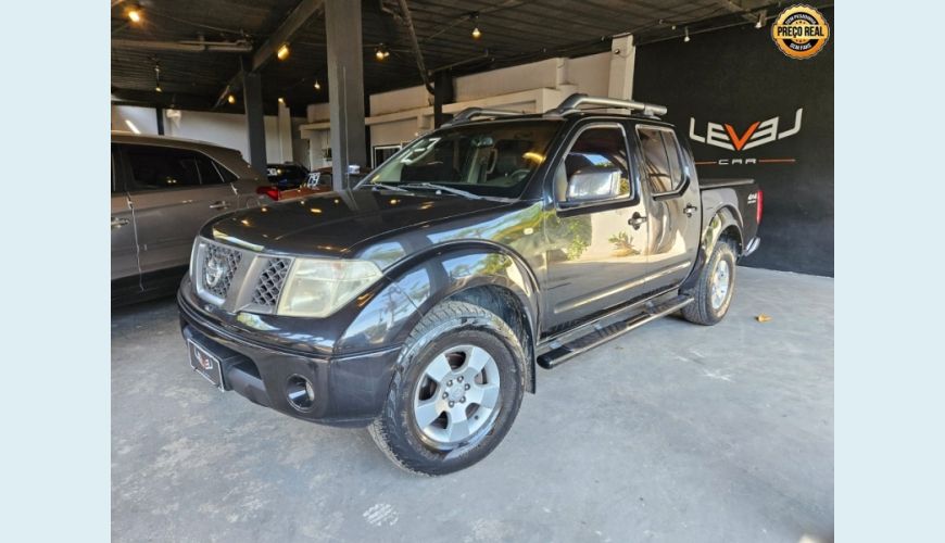 NISSAN FRONTIER 2.5 LE 4X4 CD TURBO ELETRONIC DIESEL 4P AUT. - N/D - 2012 Foto 1 (Grande)