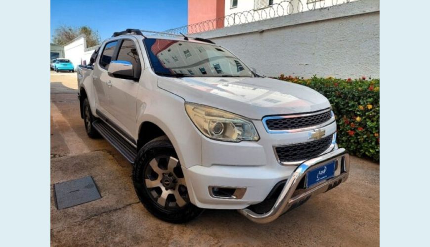 CHEVROLET S-10 2.4 LTZ 4X2 CD 8V FLEX 4P MANUAL - BRANCO - 2013 Foto 1 (Grande)