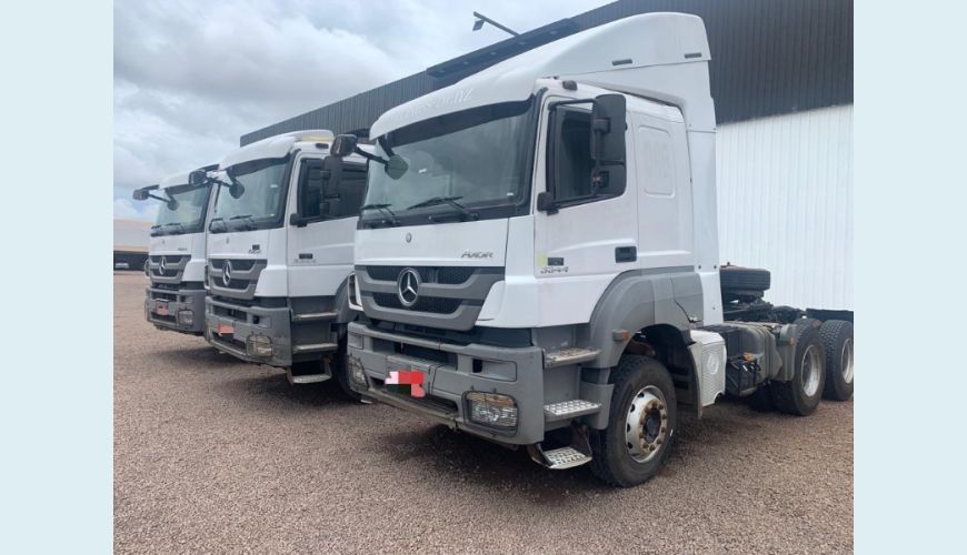 MERCEDES-BENZ AXOR 3344 S 6X4 2P (DIESEL) (E5) - BRANCO - 2019 Foto 1 (Grande)