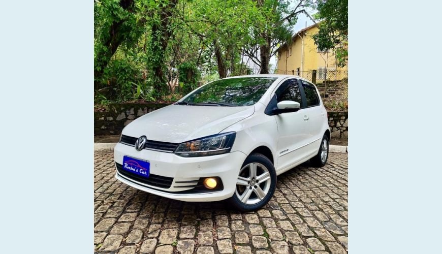 VOLKSWAGEN FOX COMFORTLINE 1.6 MSI - BRANCO - 2016 Foto 1 (Grande)
