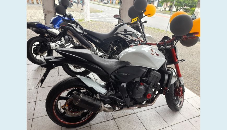 HONDA CB 600F HORNET - BRANCO - 2011 Foto 1 (Grande)