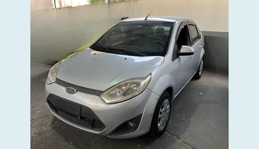FORD FIESTA SEDAN 1.6 FLEX - PRATA - 2013 Foto 1 (Grande)