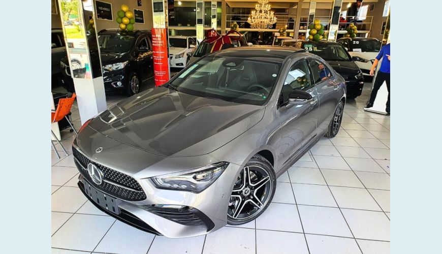 MERCEDES-BENZ CLA200 FF - CINZA - 2025 Foto 1 (Grande)