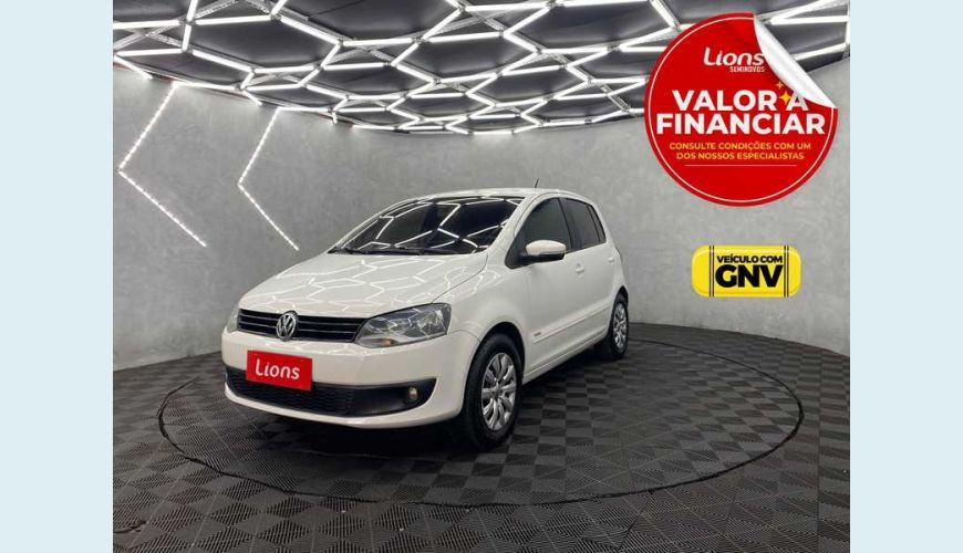 VOLKSWAGEN FOX 1.6 VHT FLEX - BRANCO - 2014 Foto 1 (Grande)