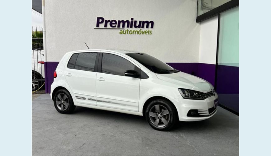 VOLKSWAGEN FOX - BRANCO - 2021 Foto 1 (Grande)