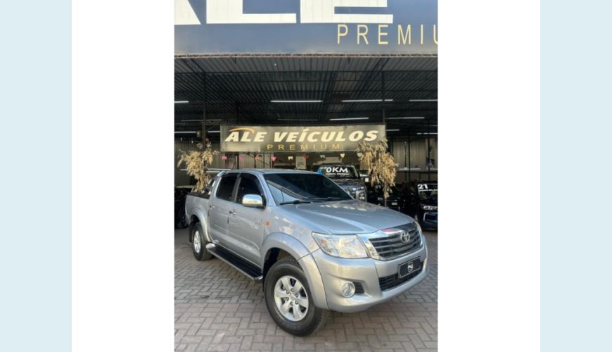 TOYOTA HILUX - PRATA - 2015 Foto 1 (Grande)