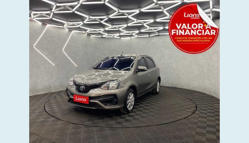 TOYOTA ETIOS X PLUS 1.5 (AUT) (FLEX) - CINZA - 2019 Foto 1 (Grande)