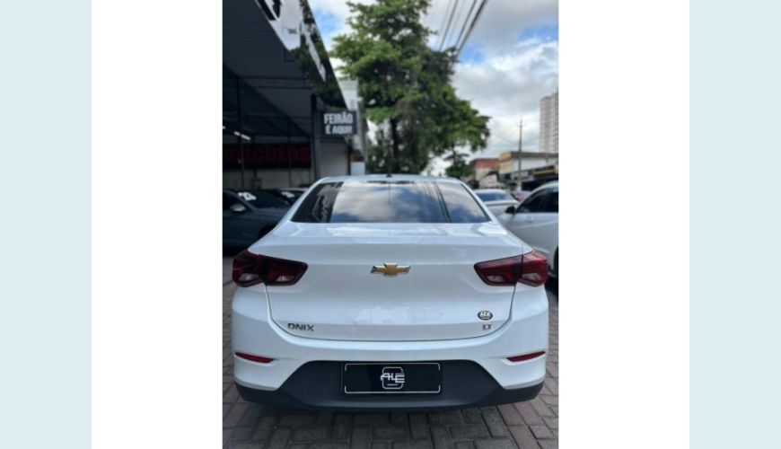 CHEVROLET ONIX - BRANCO - 2022 Foto 1 (Grande)