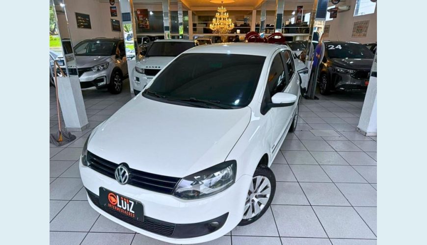 VOLKSWAGEN FOX 1.6 PRIME GII - BRANCO - 2013 Foto 1 (Grande)