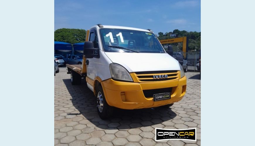 IVECO DAILY DIESEL MANUAL 2P - BRANCO - 2011 Foto 1 (Grande)