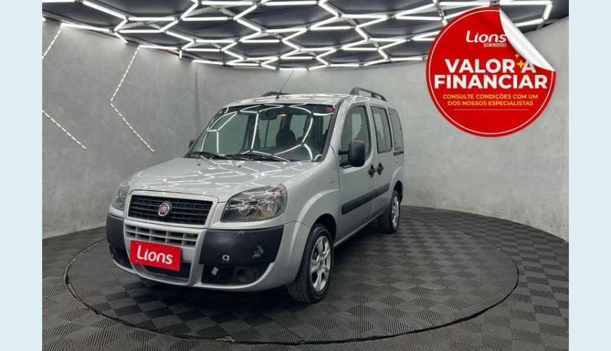 FIAT DOBLO ESSENCE 1.8 16V FLEX MANUAL 4P - PRATA - 2021 Foto 1 (Grande)