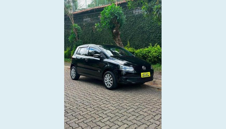 VOLKSWAGEN FOX GII 1.0 FLEX MANUAL 4P - PRETO - 2013 Foto 1 (Grande)