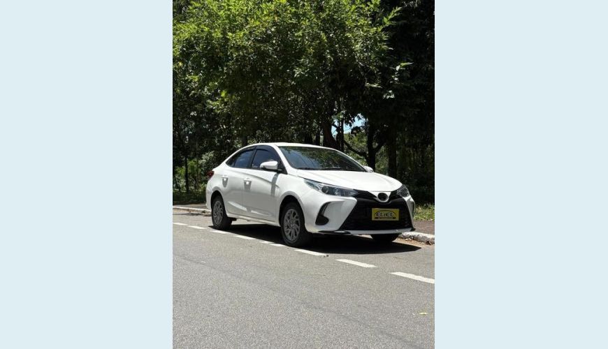 TOYOTA YARIS SA XS 1.5 FLEX AUT. 4P - BRANCO - 2024 Foto 1 (Grande)