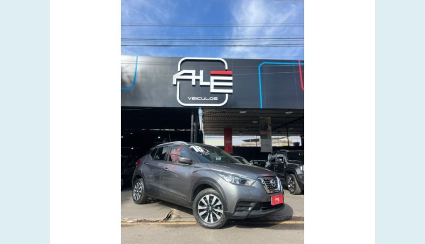 NISSAN KICKS FLEX MANUAL 4P - CINZA - 2018 Foto 1 (Grande)
