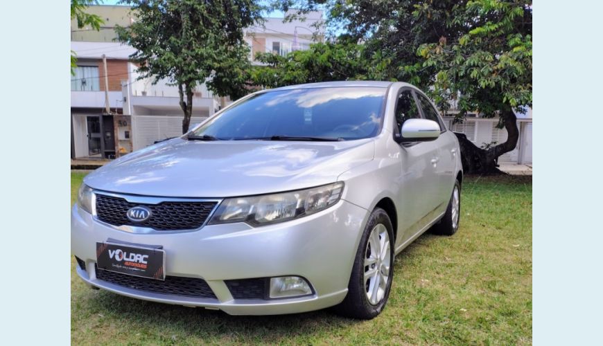 KIA CERATO AUT. 4P - PRATA - 2011 Foto 1 (Grande)