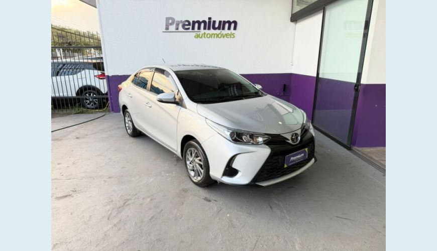 TOYOTA YARIS - PRATA - 2021 Foto 1 (Grande)