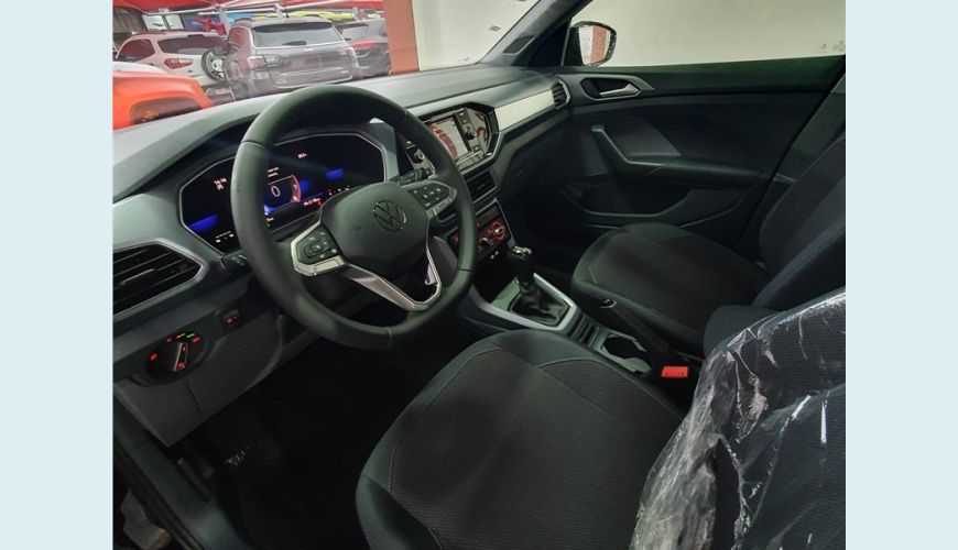 VOLKSWAGEN T-CROSS 1.0 200 TSI TOTAL FLEX AUT. - INDEFINIDA - 2023 Foto 10 (Grande)