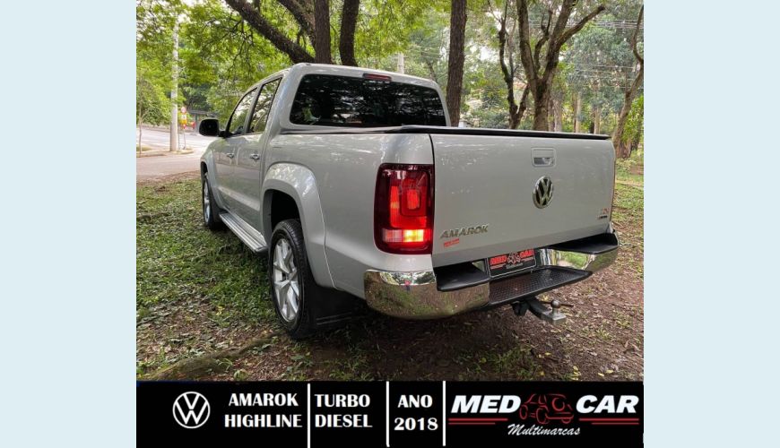 VOLKSWAGEN AMAROK 2.0 HIGHLINE 4X4 CD 16V TURBO INTERCOOLER DIESEL 4P AUT. - PRATA - 2018 Foto 10 (Grande)