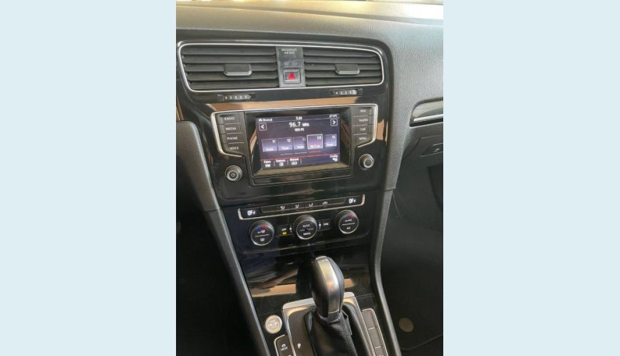VOLKSWAGEN GOLF 1.4 TSI HIGHLINE 16V 4P AUT. - PRETO - 2015 Foto 10 (Grande)