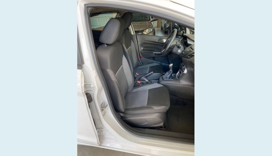 FORD FIESTA 1.6 TI-VCT FLEX SE MANUAL - BRANCO - 2018 Foto 10 (Grande)