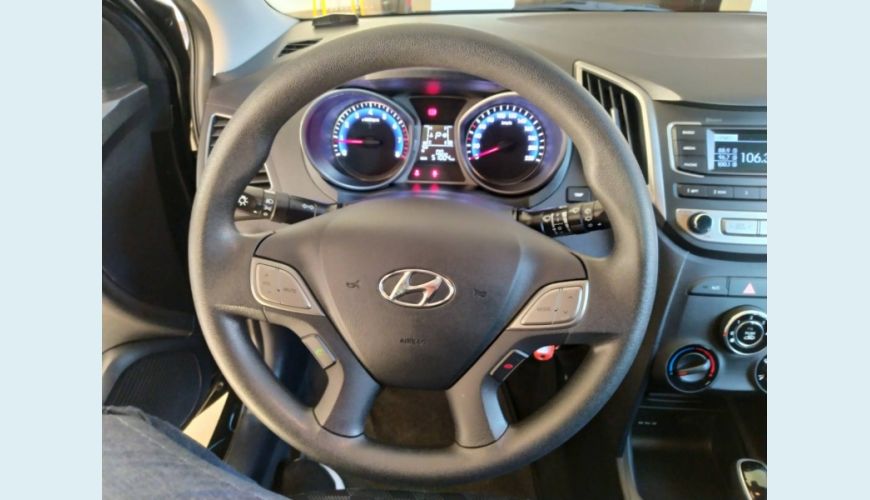 HYUNDAI HB 20 1.6 COMFORT PLUS 16V FLEX 4P AUT. - PRETO - 2018 Foto 10 (Grande)