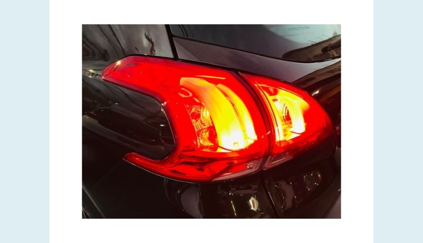 PEUGEOT 2008 1.6 16V FLEX ALLURE 4P AUT. - MARROM - 2021 Foto 10 (Grande)