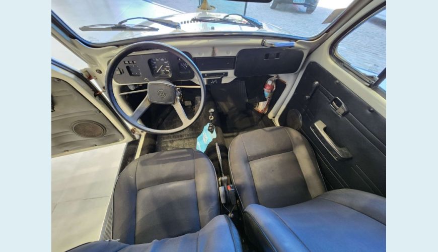 VOLKSWAGEN FUSCA 1.3 8V 2P MANUAL - CINZA - 1985 Foto 10 (Grande)