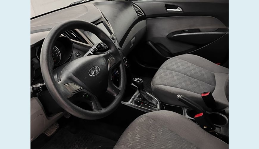 HYUNDAI HB 20S 1.6 COMFORT PLUS 16V FLEX 4P AUT. - PRETO - 2019 Foto 10 (Grande)