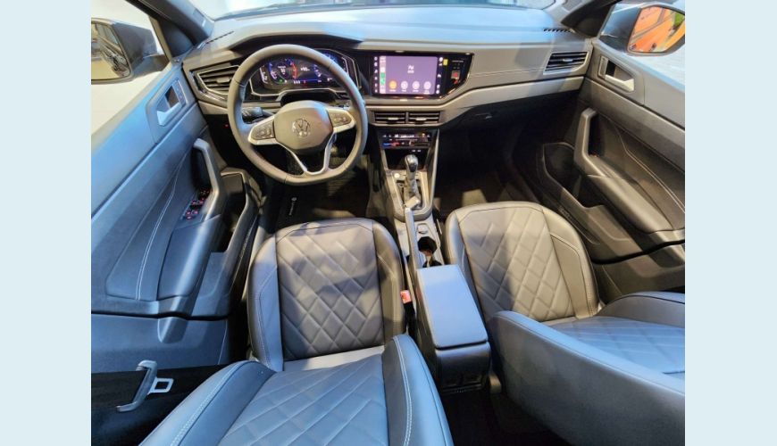 VOLKSWAGEN VIRTUS 1.4 250 TSI EXCLUSIVE AUT. - PRETO - 2024 Foto 10 (Grande)