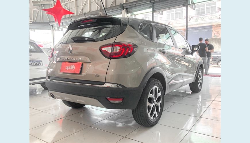 RENAULT CAPTUR 1.3 TCE FLEX INTENSE X-TRONIC - BEGE - 2022 Foto 10 (Grande)