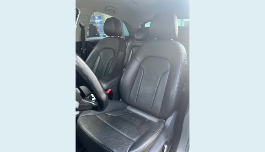 AUDI Q3 1.4 TFSI AMBITION 4P S TRONIC - BRANCO - 2017 Foto 10 (Grande)