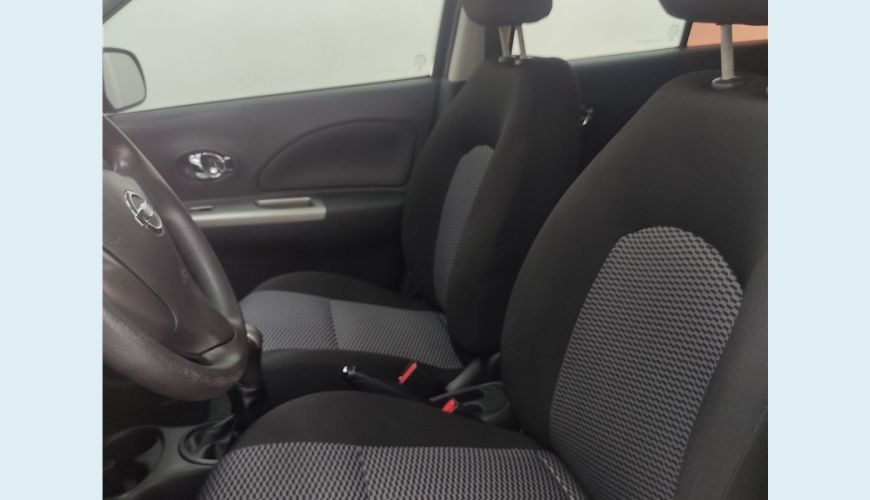 NISSAN MARCH 1.6 S 16V FLEX 4P MANUAL - N/D - 2015 Foto 10 (Grande)