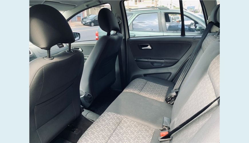 VOLKSWAGEN SPACEFOX 1.6 MI TREND 8V FLEX 4P MANUAL - N/D - 2013 Foto 10 (Grande)