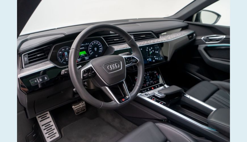 AUDI E-TRON ELÉTRICO SPORTBACK PERFORMANCE QUATTRO - BRANCO - 2023 Foto 10 (Grande)