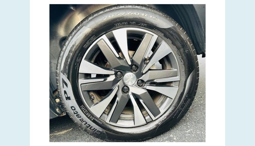 PEUGEOT 2008 1.6 16V FLEX ALLURE PACK 4P AUT. - N/D - 2022 Foto 10 (Grande)