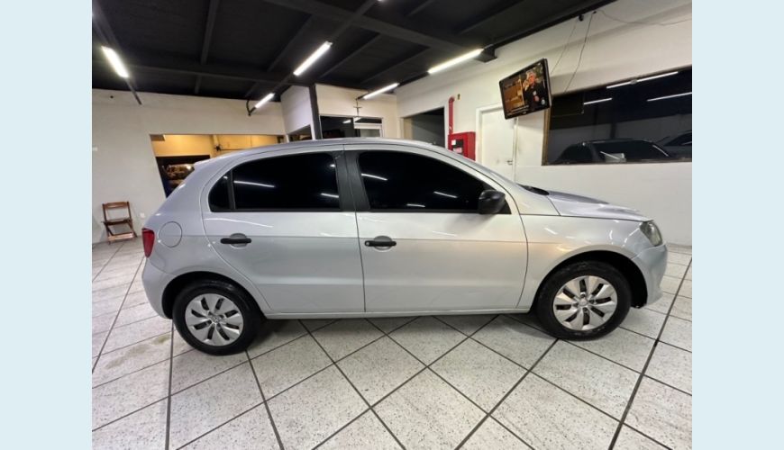 VOLKSWAGEN GOL 1.0 MI 8V FLEX 4P MANUAL - N/D - 2013 Foto 10 (Grande)