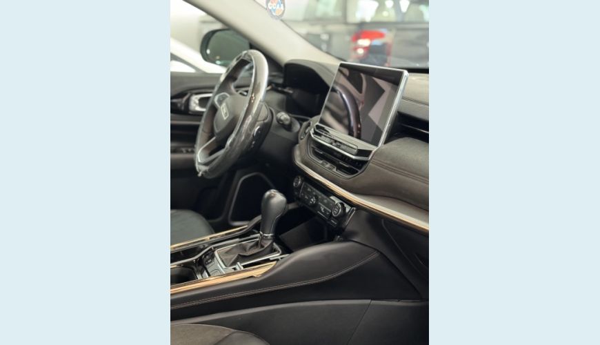 JEEP COMMANDER 2.0 TD380 TURBO DIESEL LIMITED AT9 - BRANCO - 2022 Foto 10 (Grande)