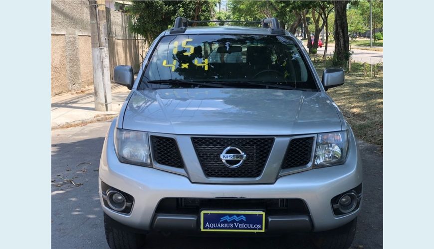 NISSAN FRONTIER 2.5 SV ATTACK 4X4 CD TURBO ELETRONIC DIESEL 4P MANUAL - N/D - 2015 Foto 10 (Grande)