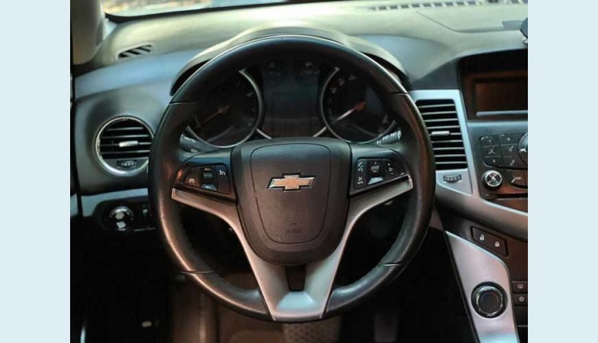 CHEVROLET CRUZE SPORT6 LT 1.8 16V ECOTEC FLEX - PRATA - 2013 Foto 10 (Grande)