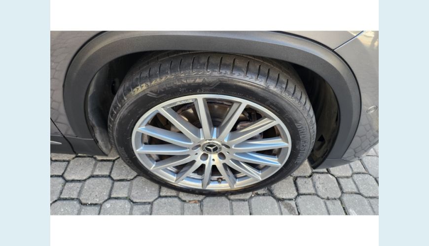 MERCEDES-BENZ GLA 200 1.3 GCI AMG LINE 7G-DCT - N/D - 2022 Foto 10 (Grande)