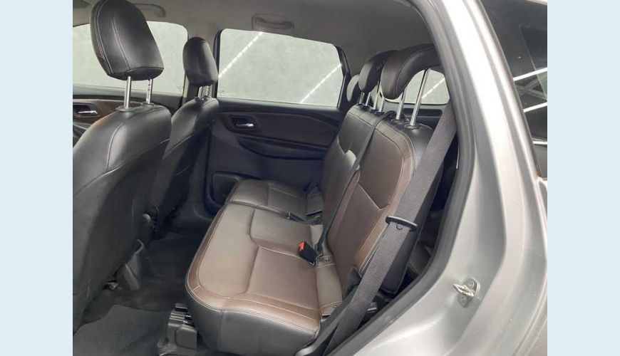 CHEVROLET SPIN PREMIER 7S 1.8 AUT. FLEX - PRETO - 2022 Foto 10 (Grande)